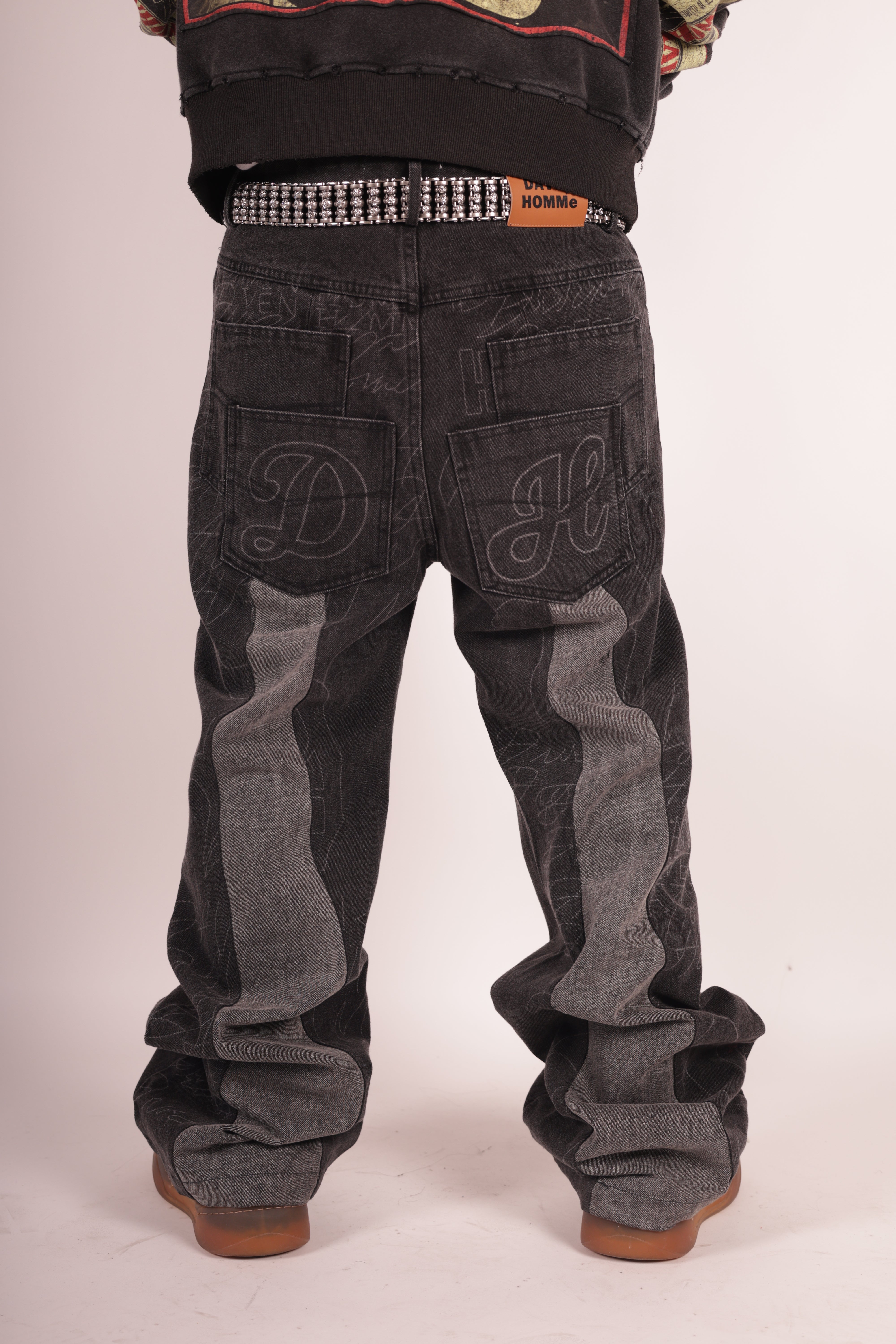 GRAFFITI DENIM
