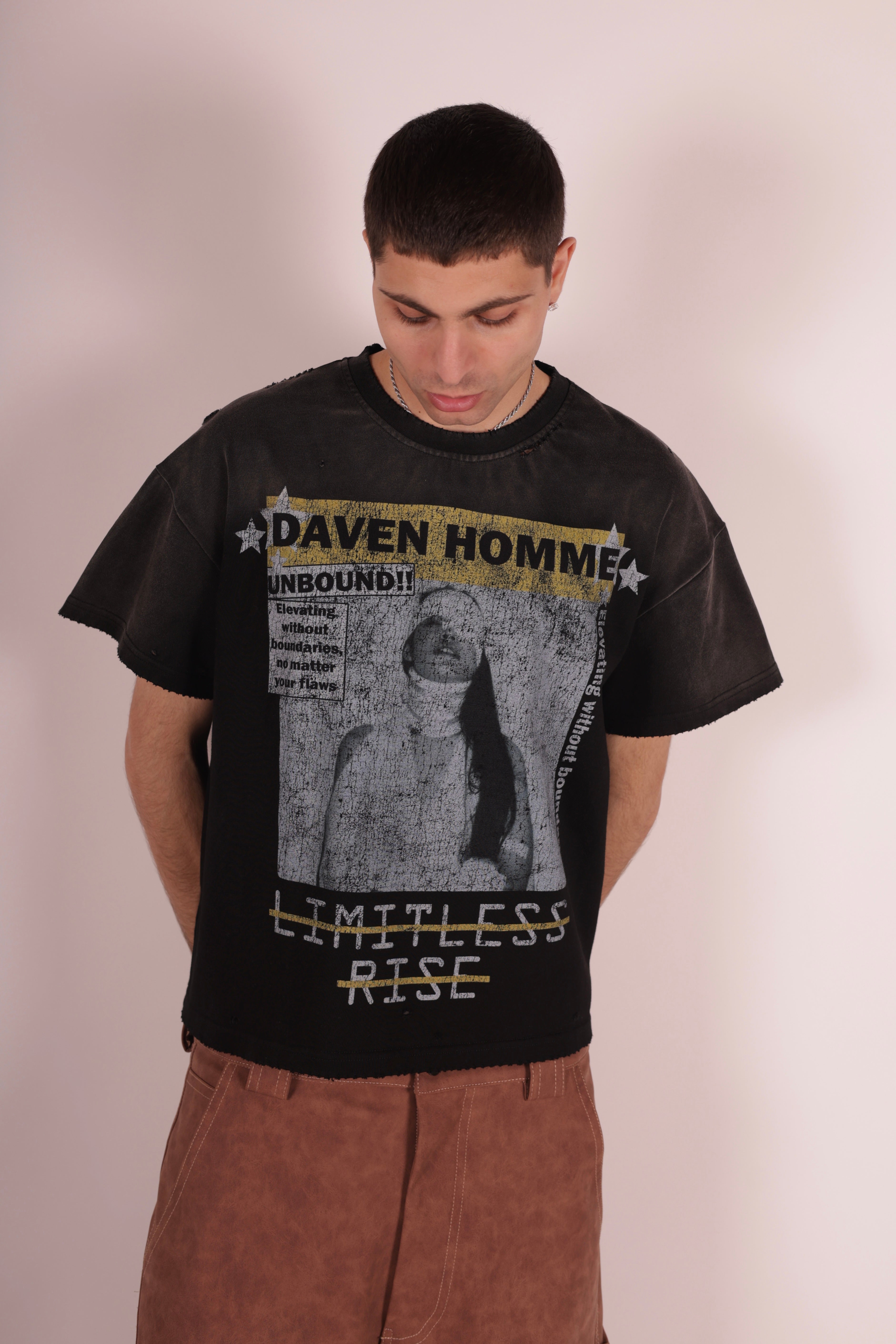 LIMITLESS RISE TEE