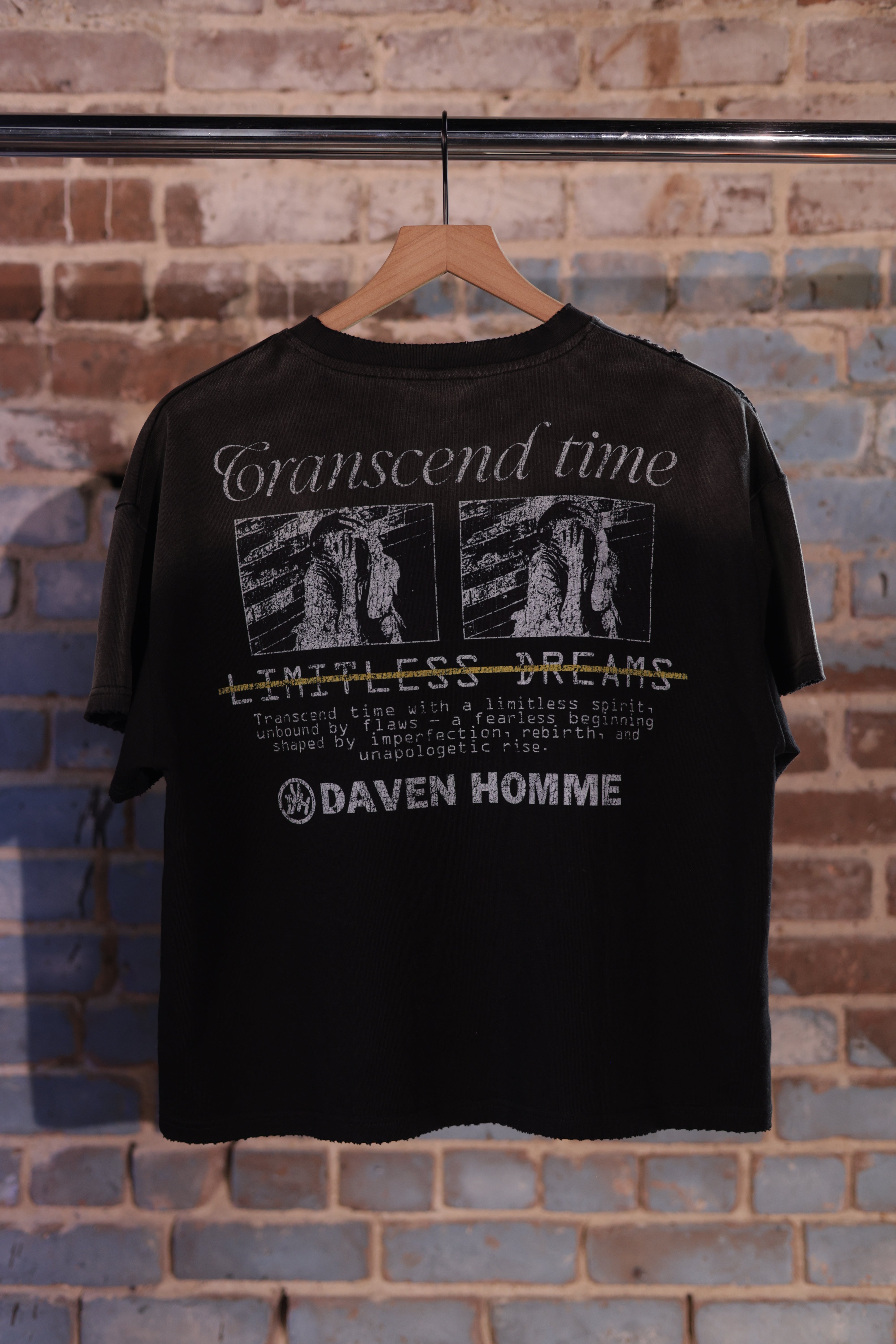 LIMITLESS RISE TEE