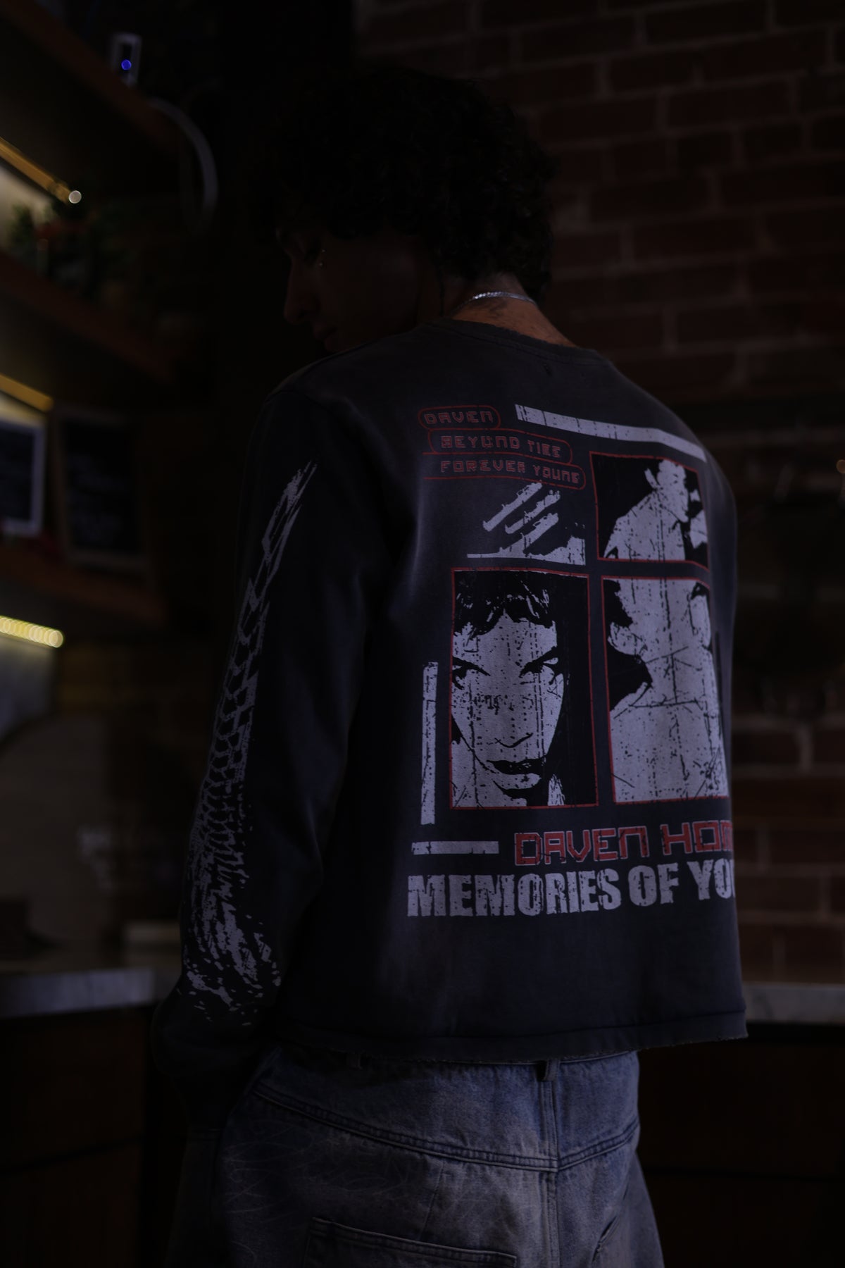 MEMORIES OF YOUTH LONGSLEEVE