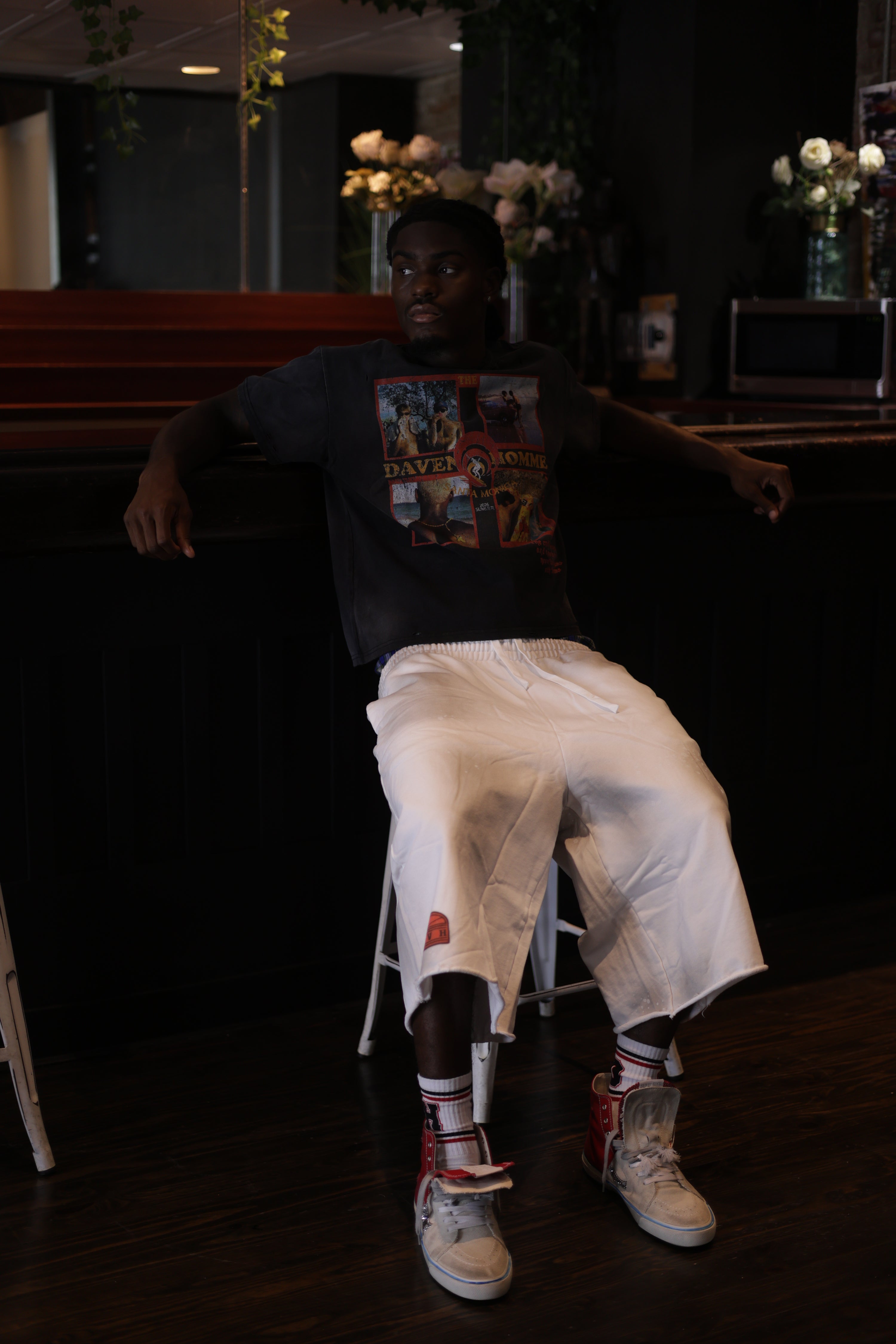 BLACK SANTA MONICA TEE