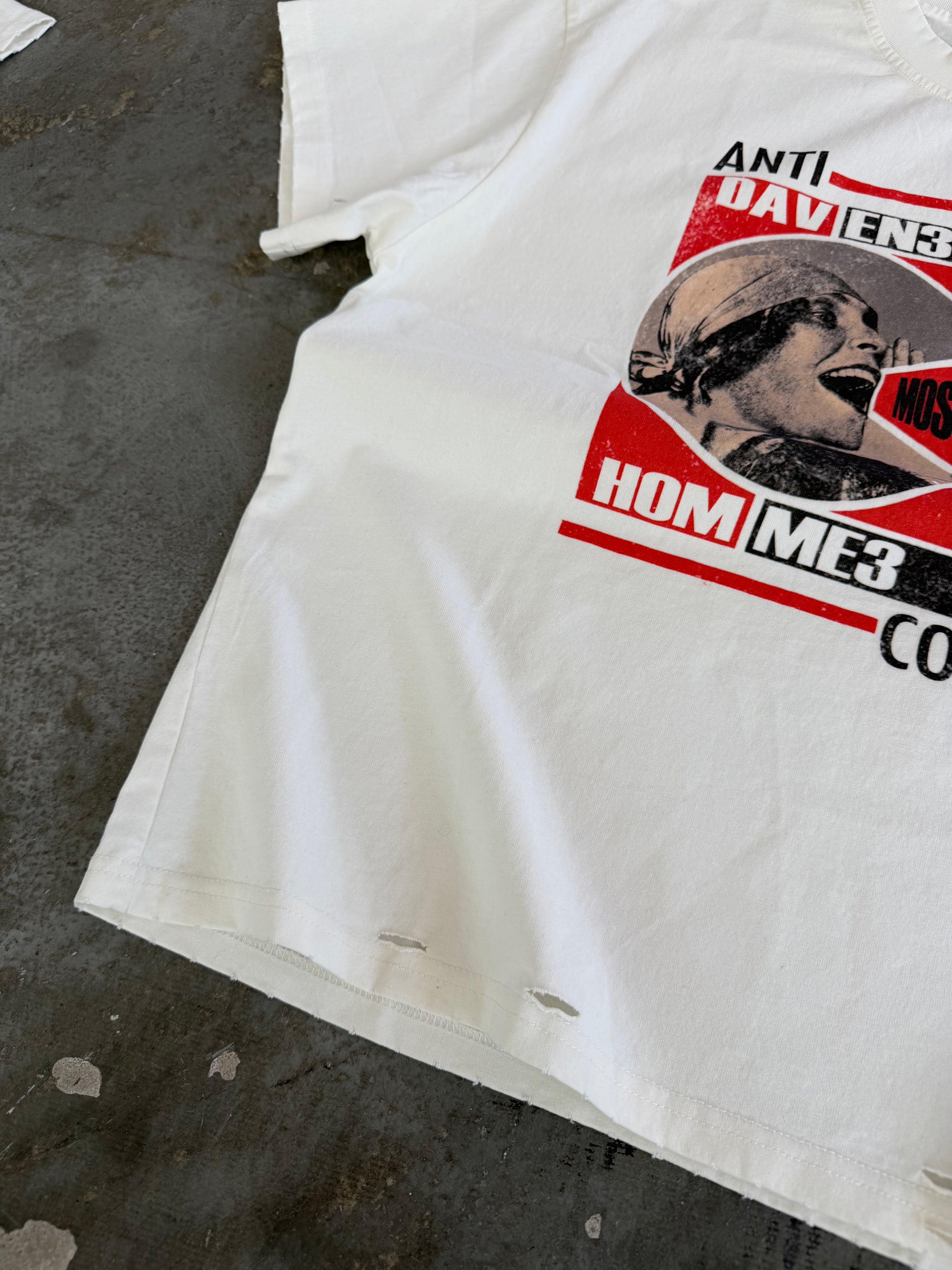 ANTI CONFORMITY TEE