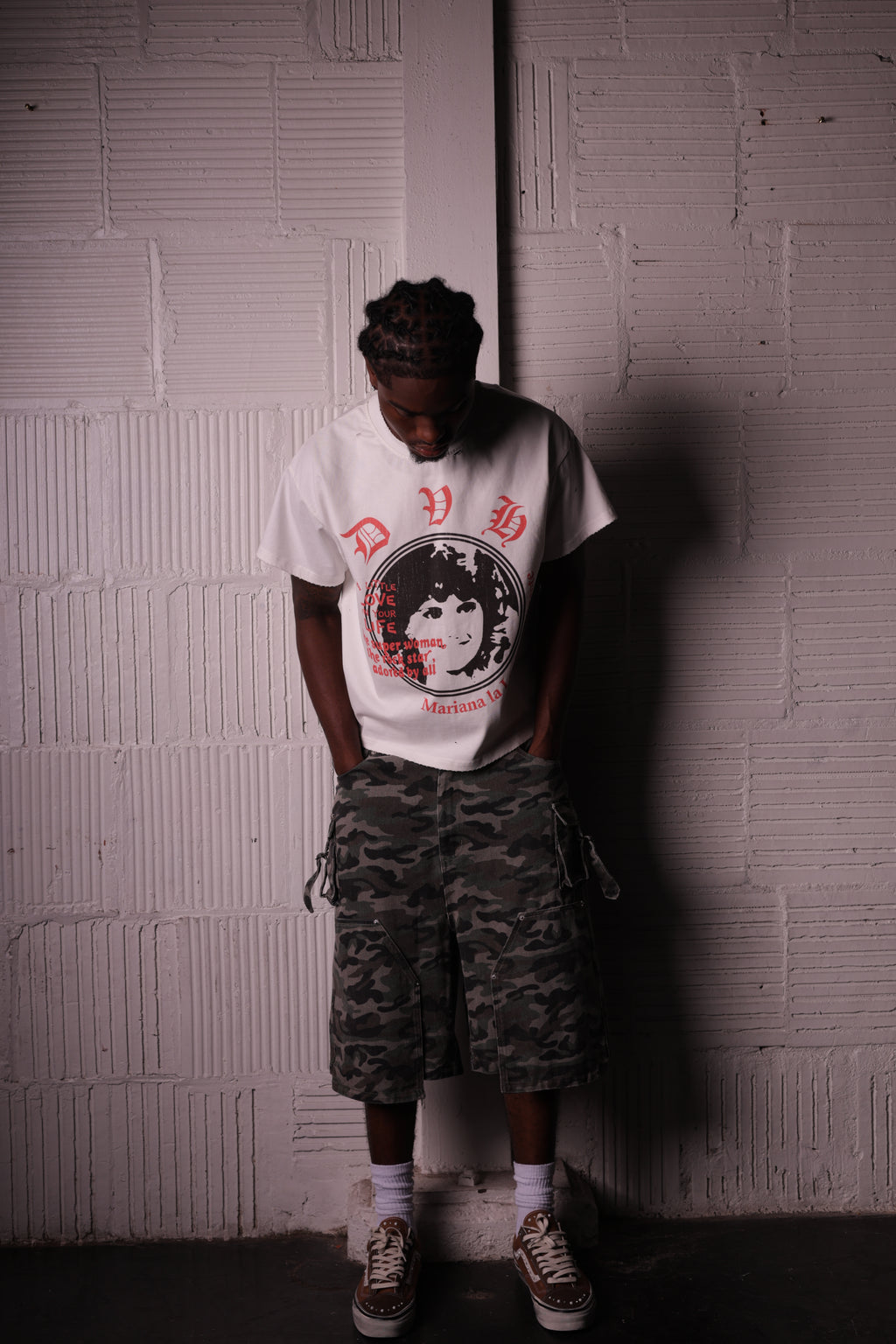 DVH STUDDED TEE
