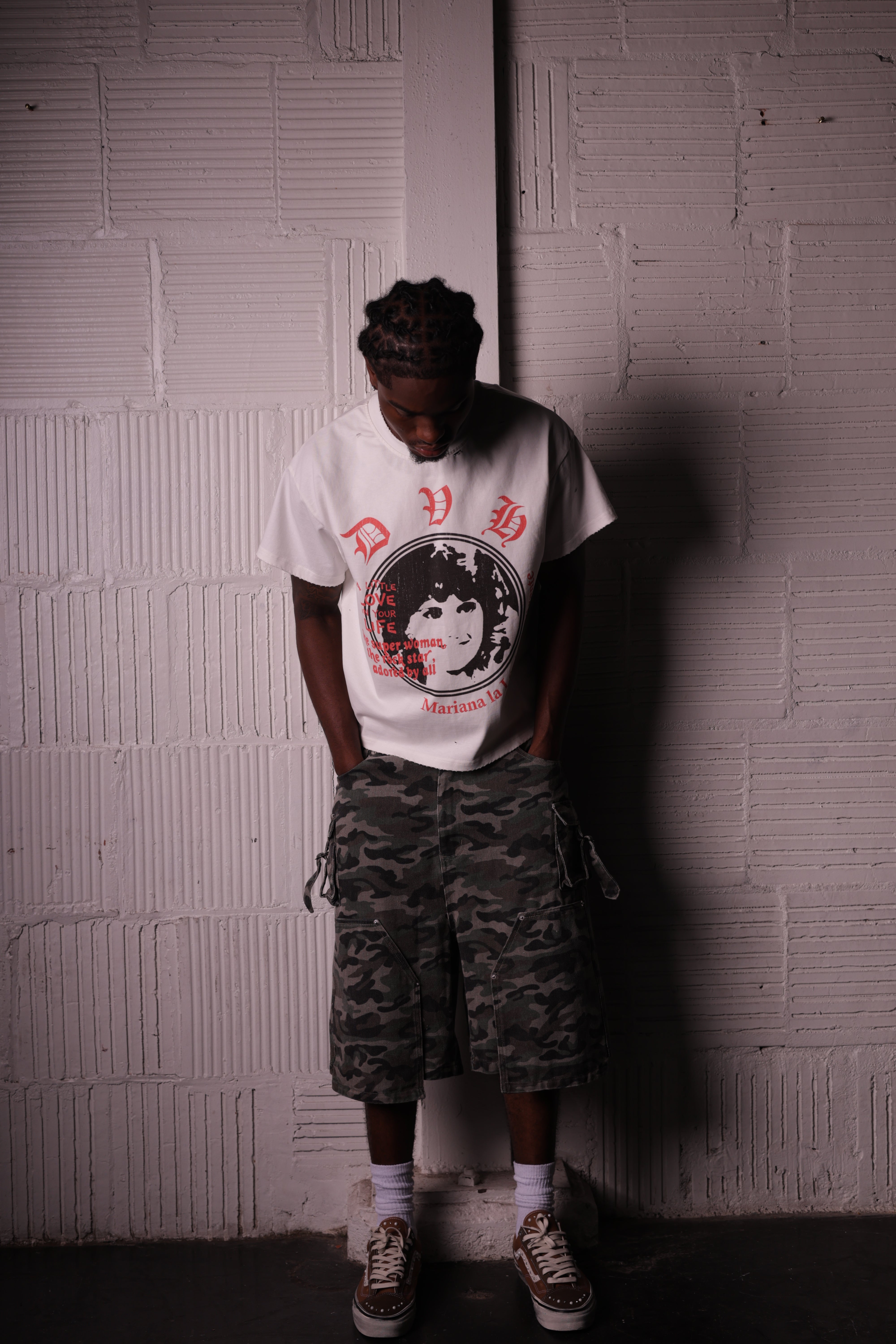 DVH STUDDED TEE