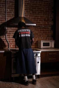 UNRESTRICTED SOCIETY BLACK TEE