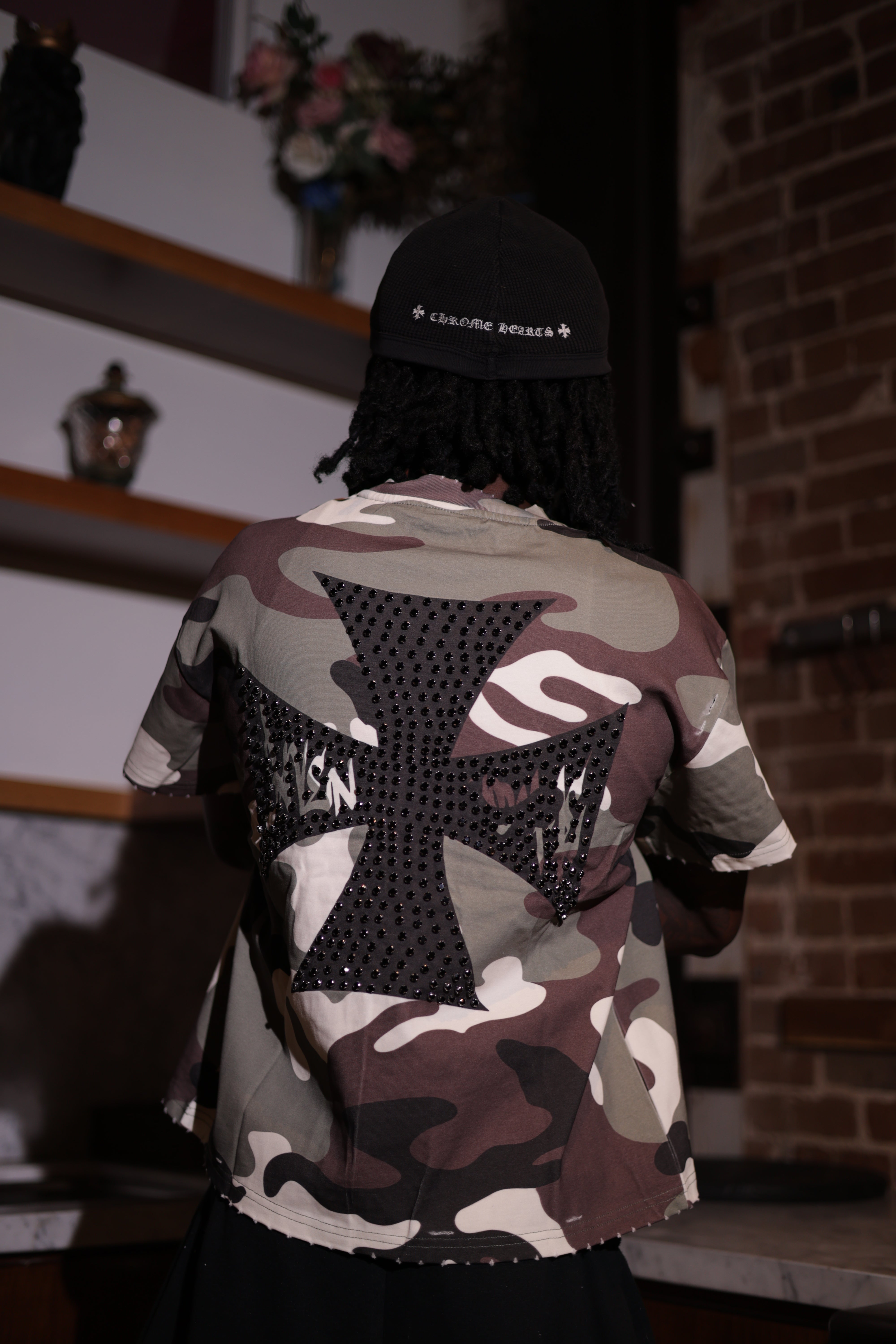 HAPPY MEMORIES CAMO TEE