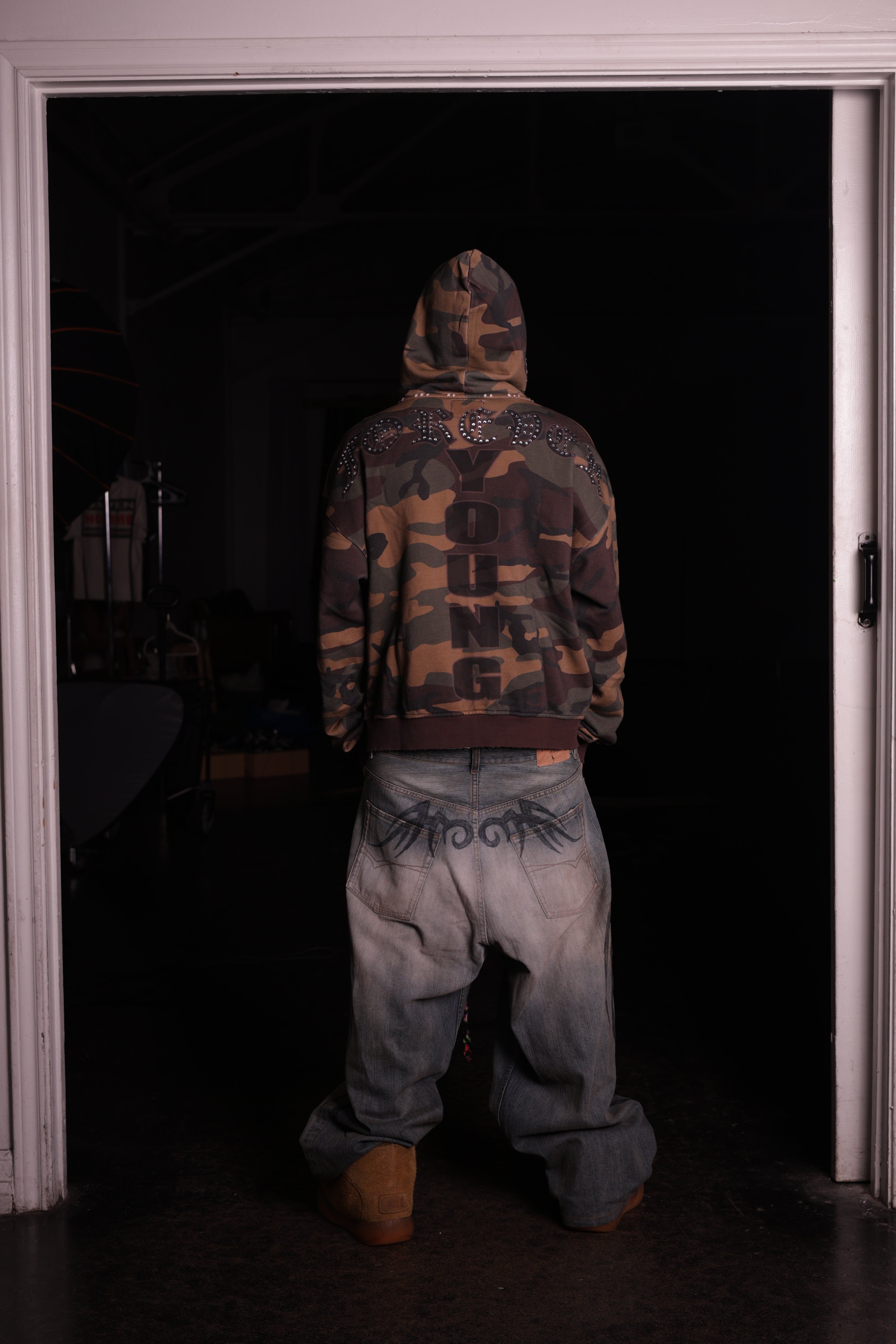 FOREVER YOUNG CAMO HOODIE