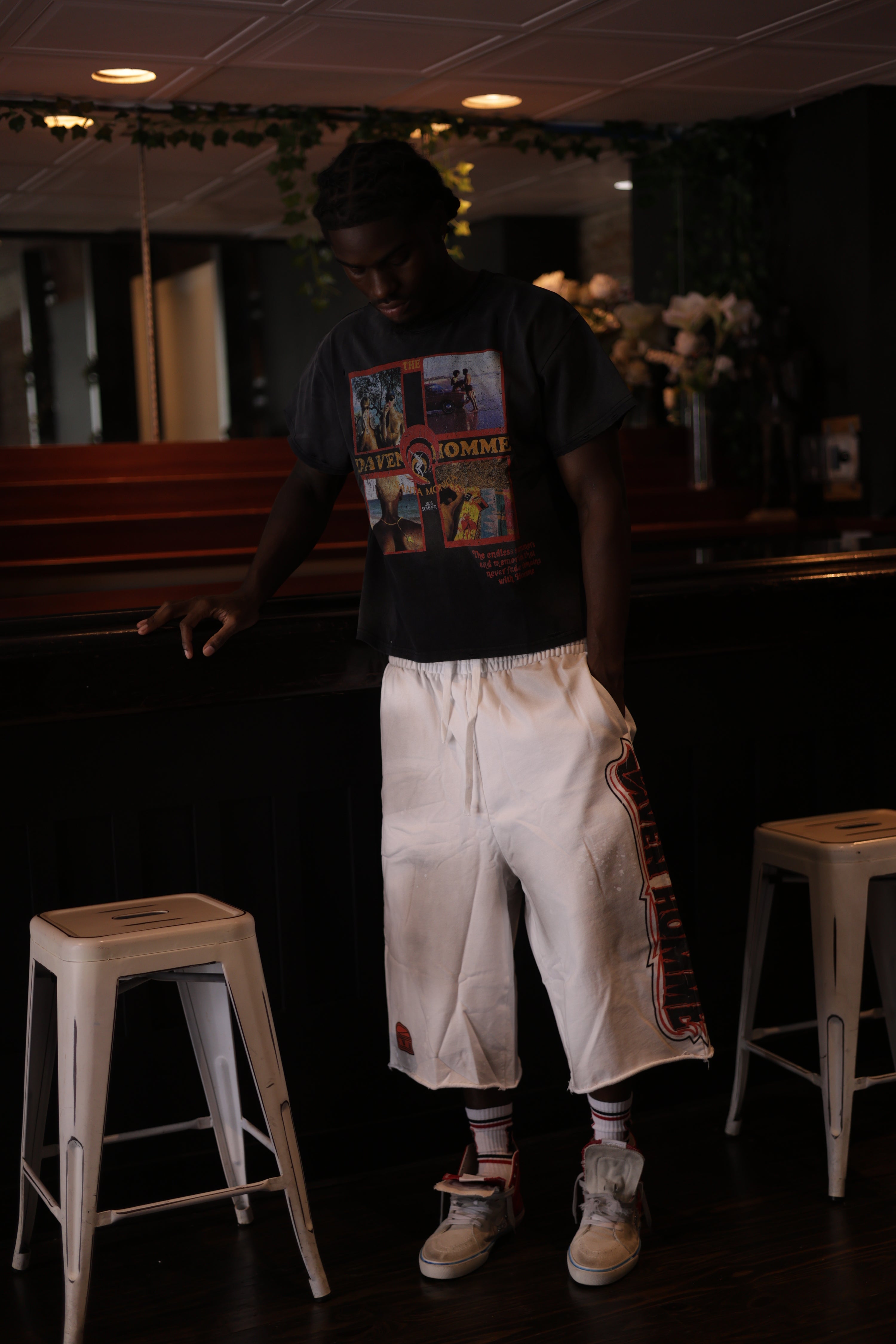 BLACK SANTA MONICA TEE