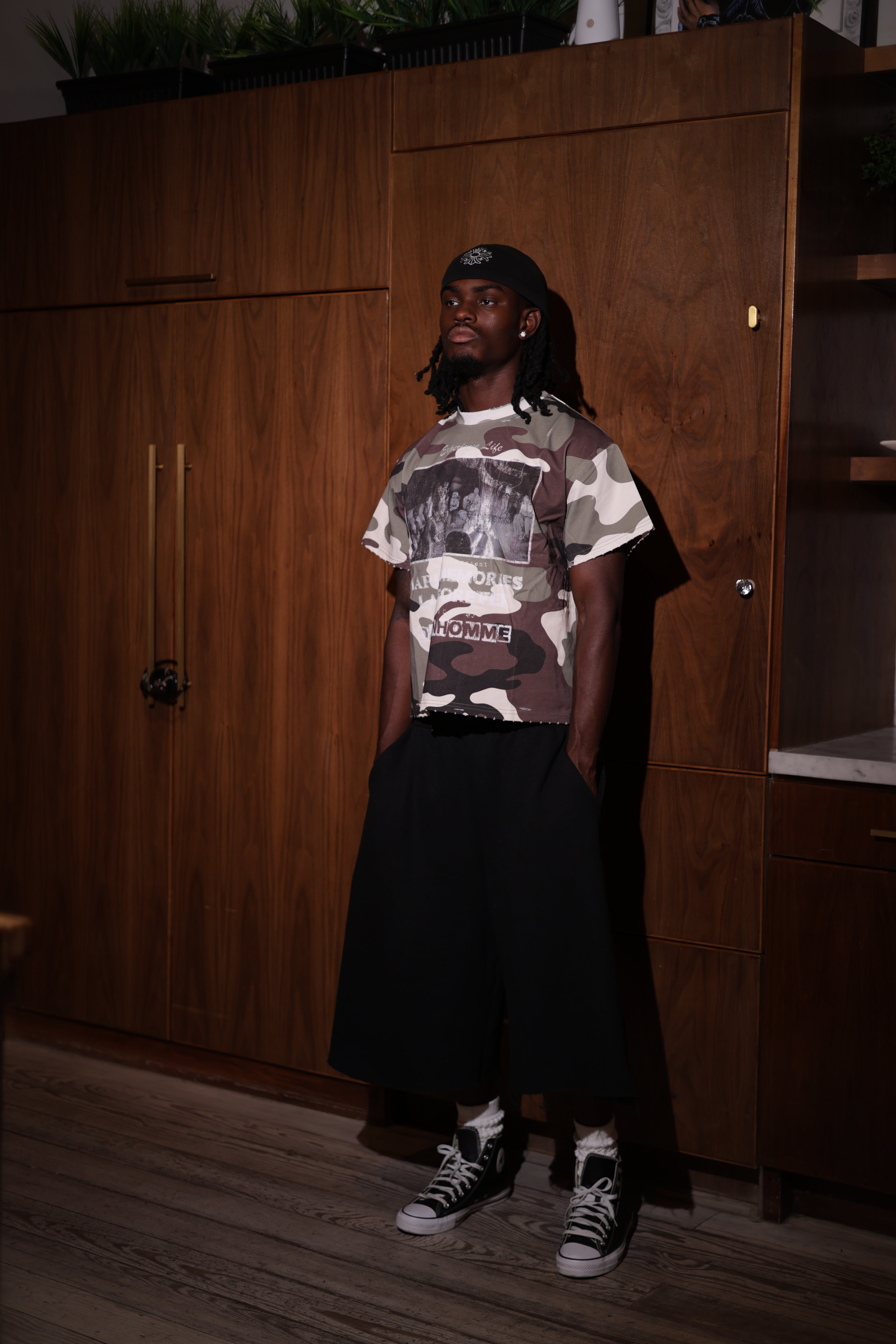 HAPPY MEMORIES CAMO TEE