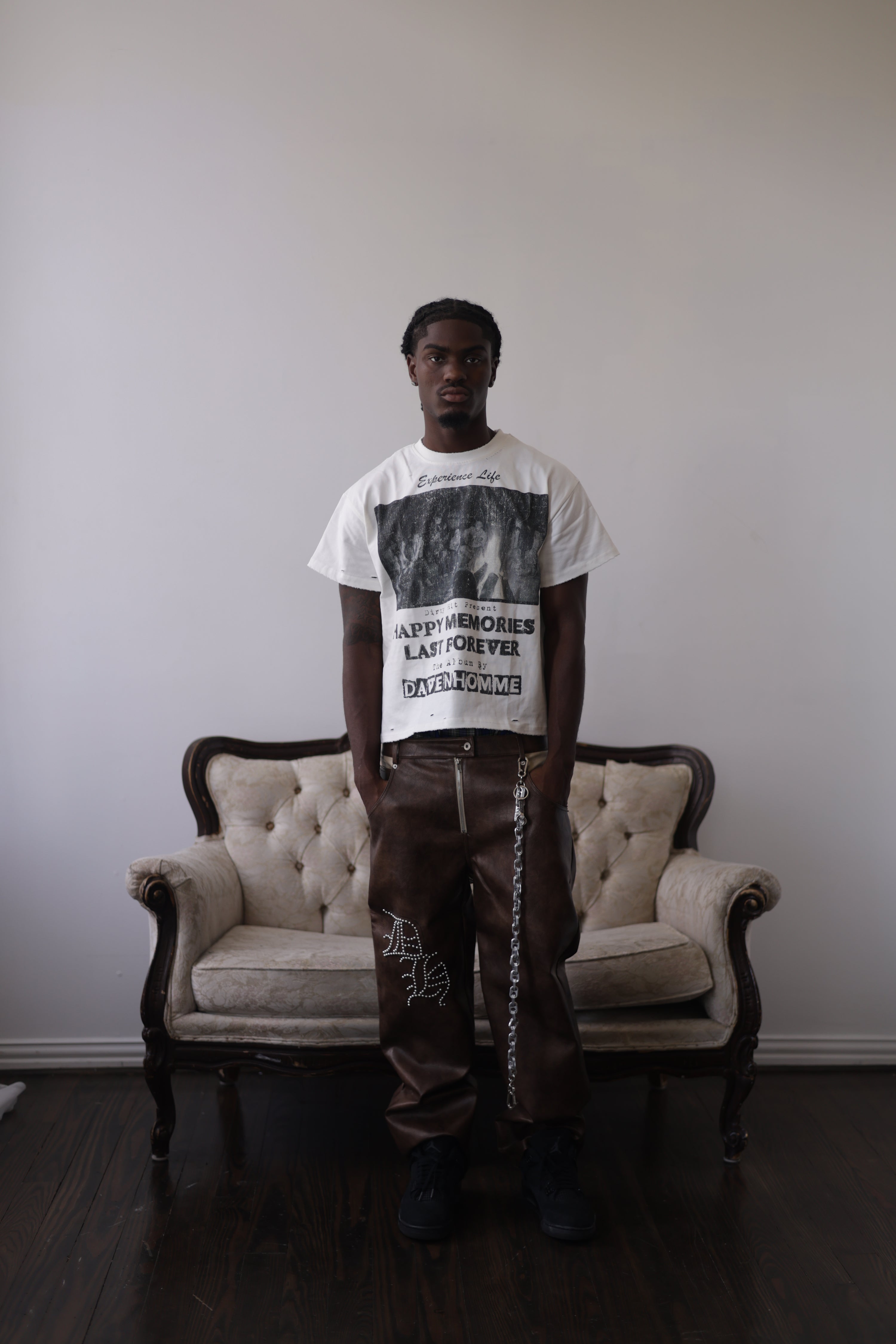 HAPPY MEMORIES TEE
