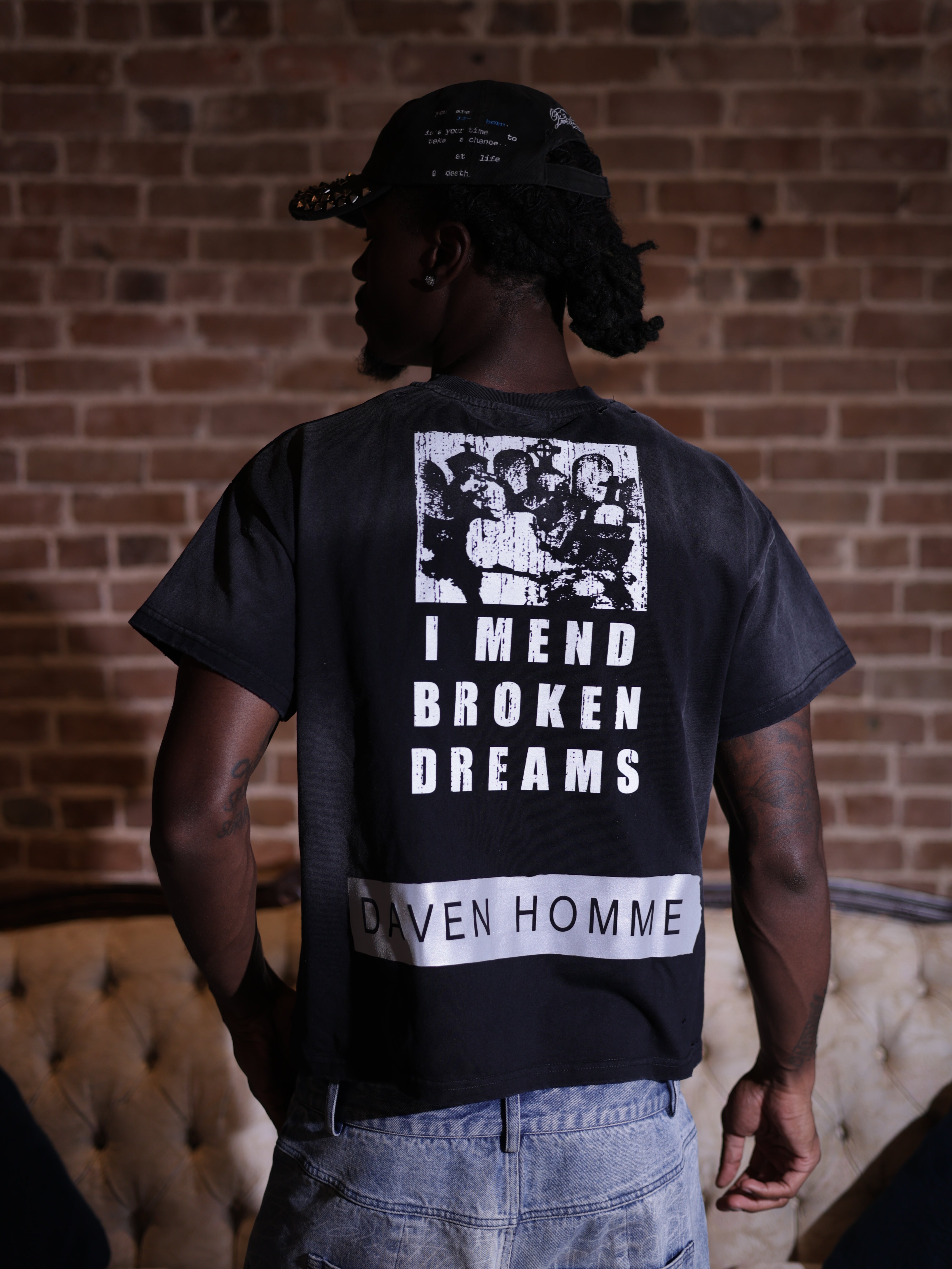 I MEND BROKEN DREAMS TEE