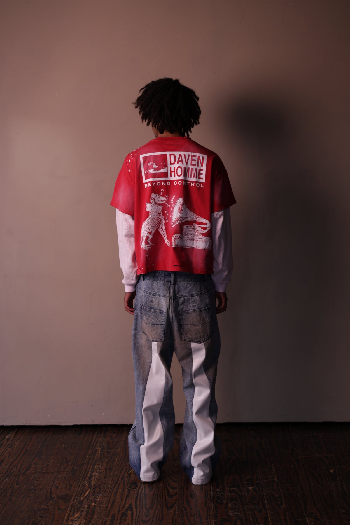 WASNT BORN RICH TEE