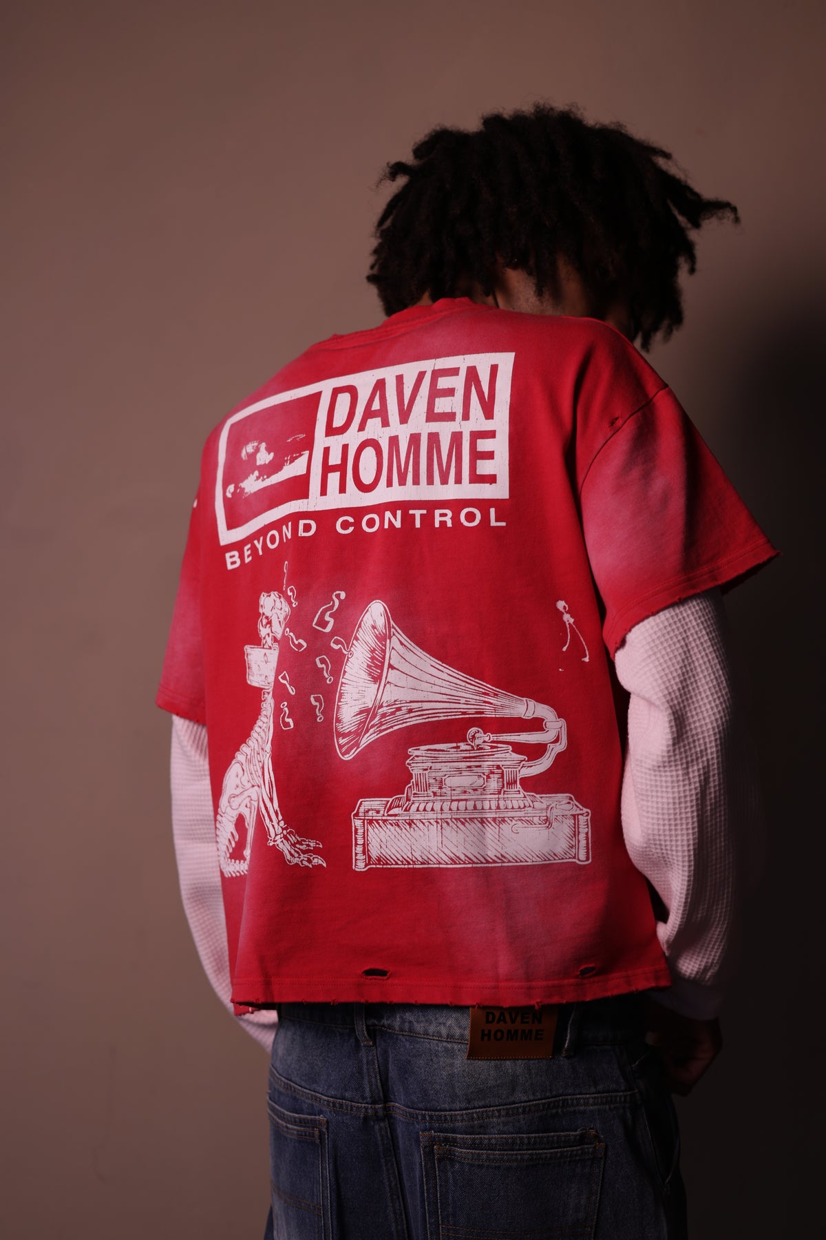 WASNT BORN RICH TEE