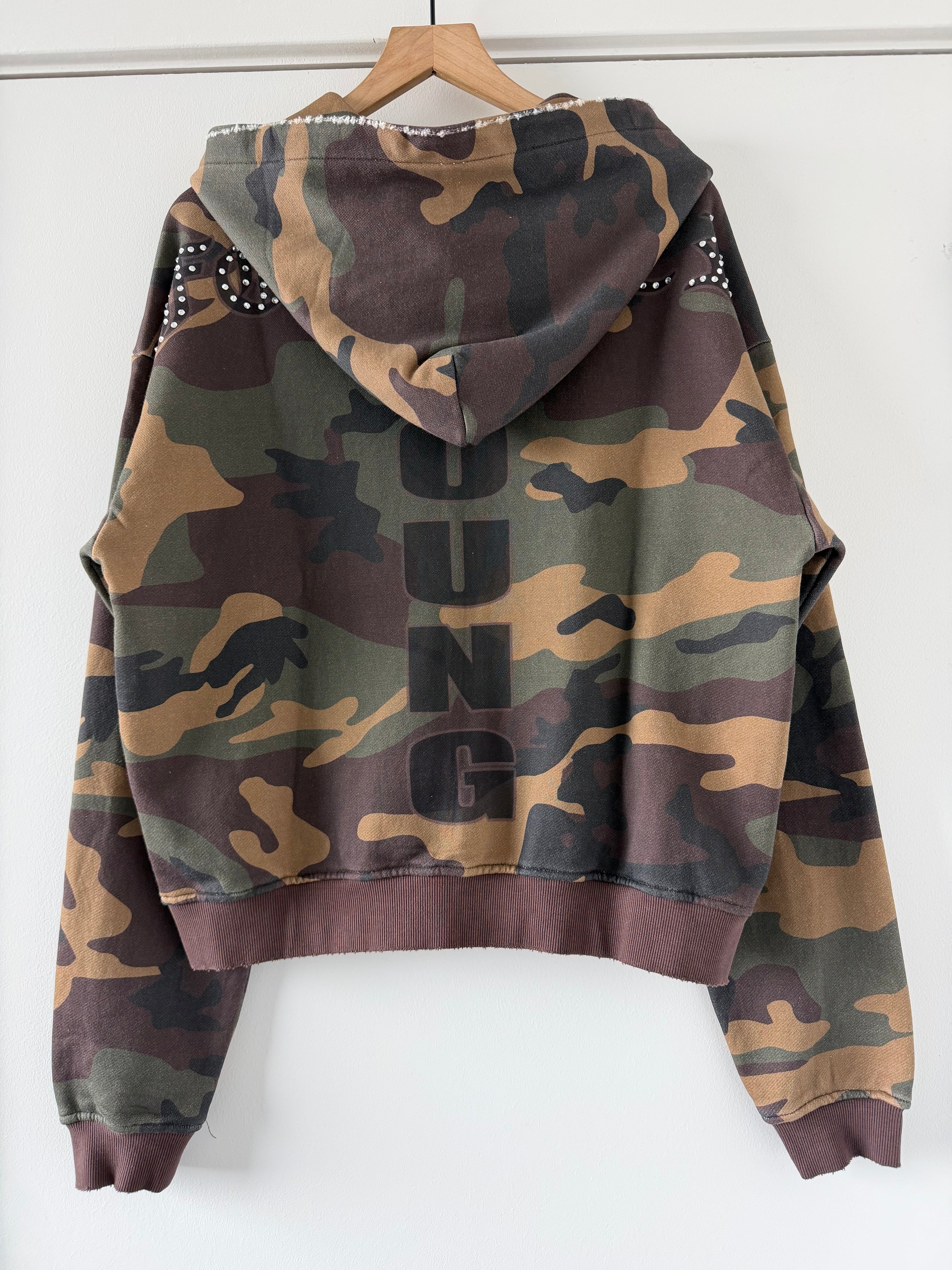 FOREVER YOUNG CAMO HOODIE