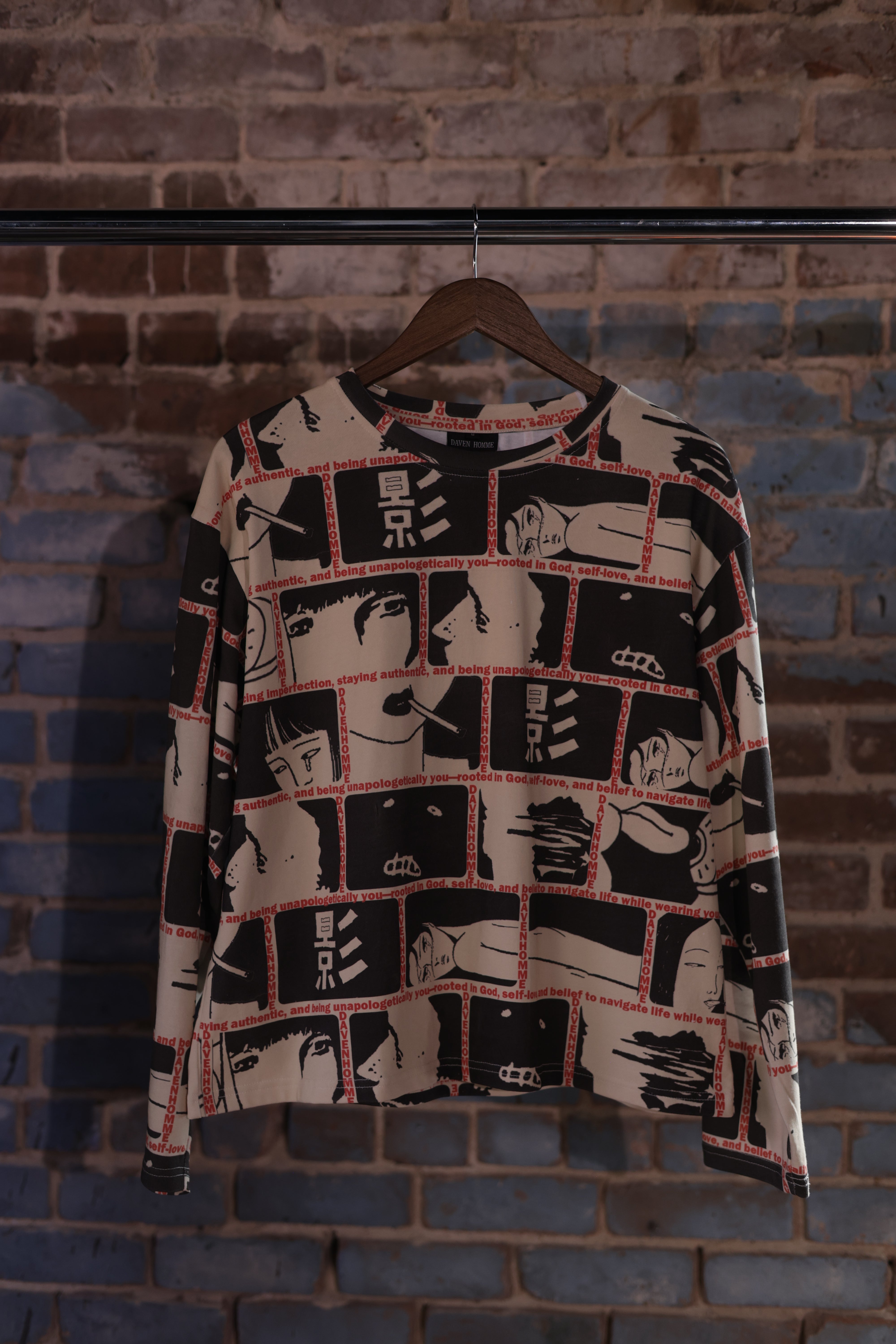 FLAWS TEE
